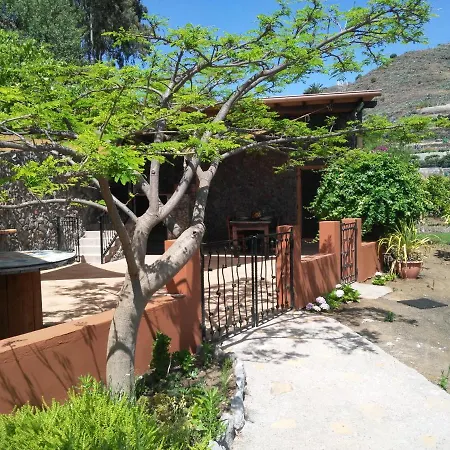 Nyaraló Peaceful House Set On A Vineyard & Work Friendly *